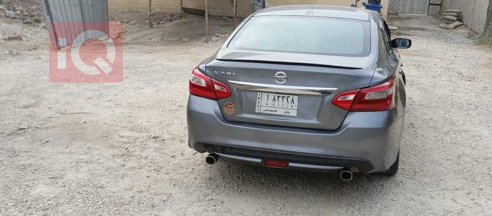 Nissan Altima